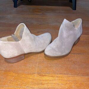 Lucky Brand Light Tan Ankle Booties